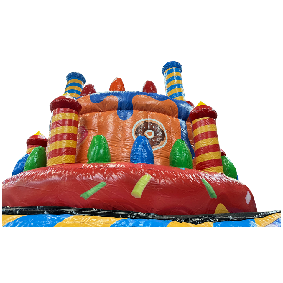 Gâteau d'anniversaire avec Toboggan