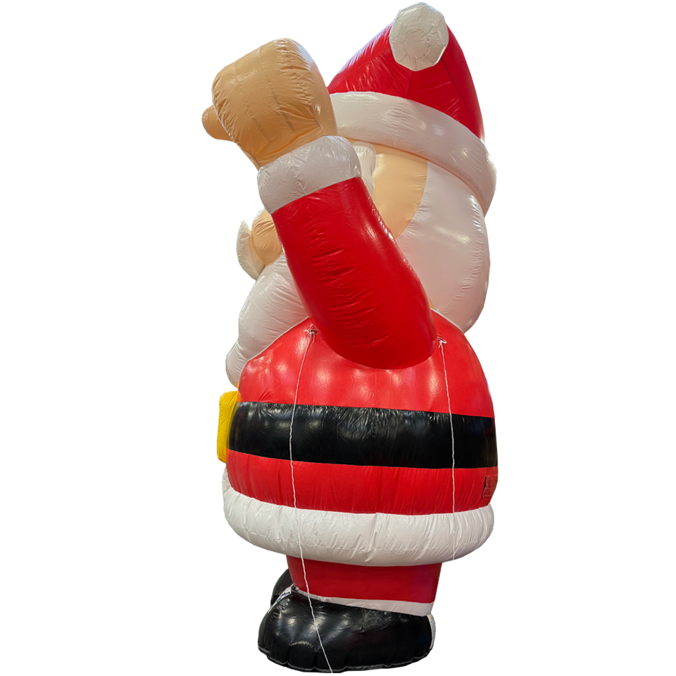 Père Noël gonflable
