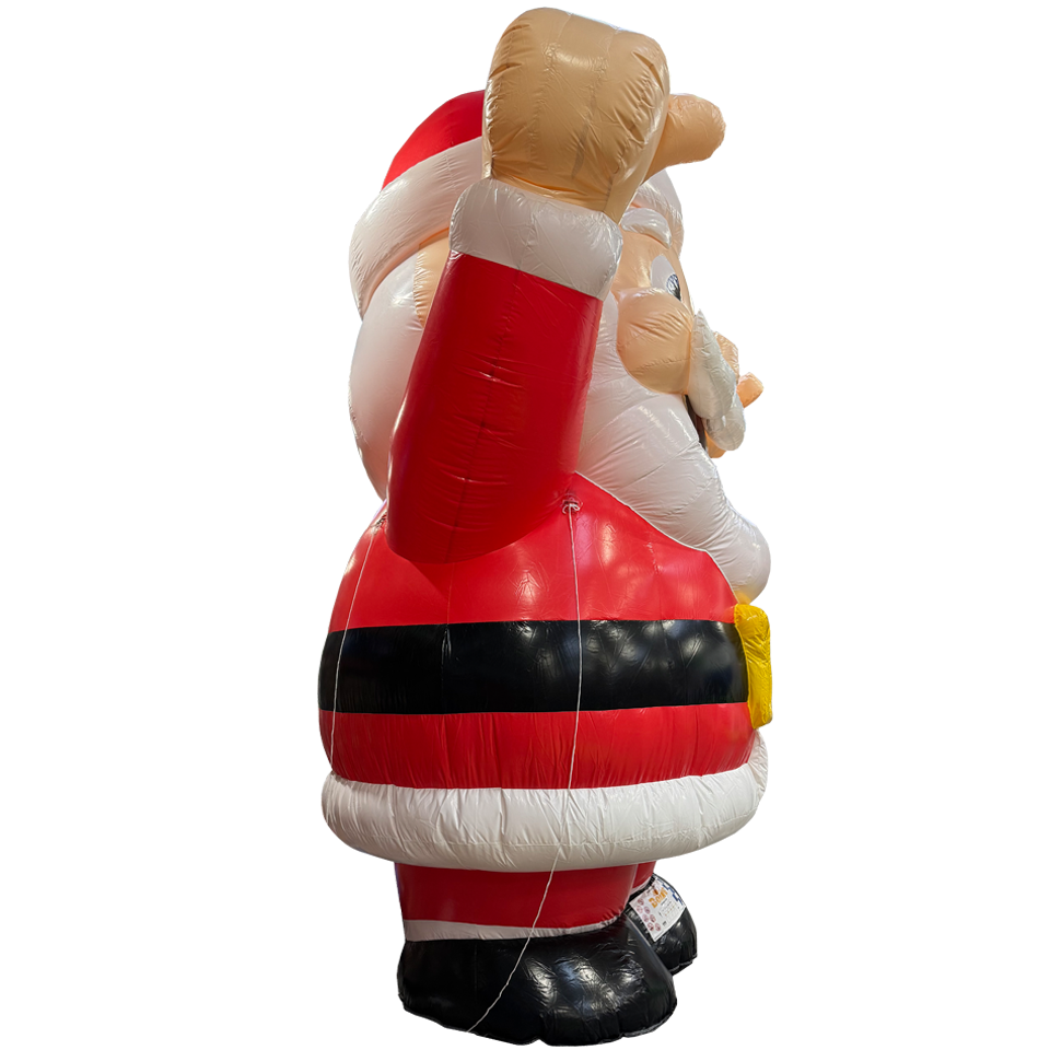 Père Noël gonflable